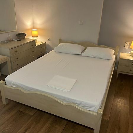 Hotel Διεθνές Zacharo Esterno foto