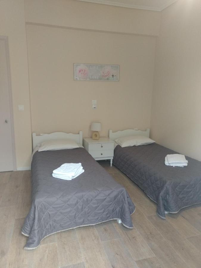 Hotel Διεθνές Zacharo Esterno foto