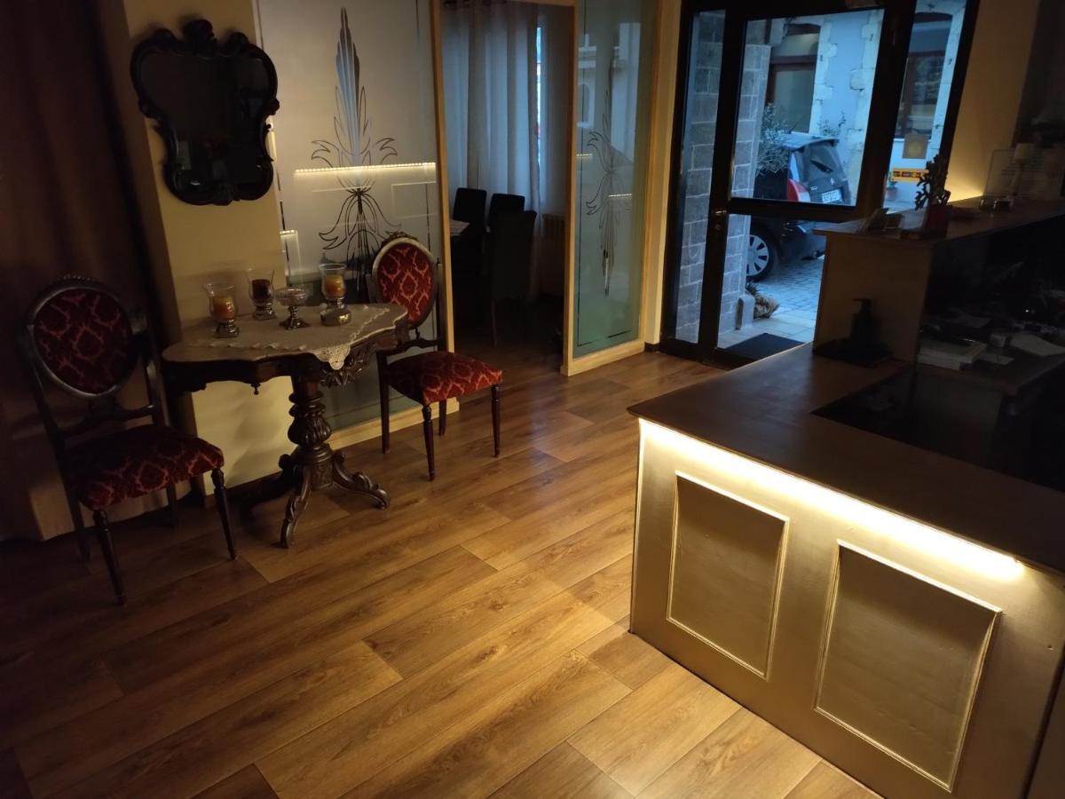 Hotel Διεθνές Zacharo Esterno foto