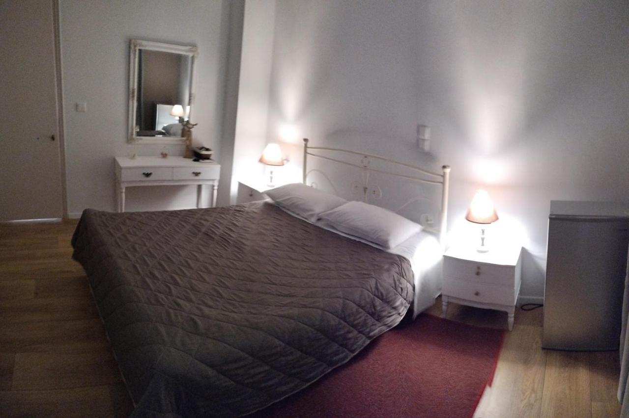 Hotel Διεθνές Zacharo Esterno foto